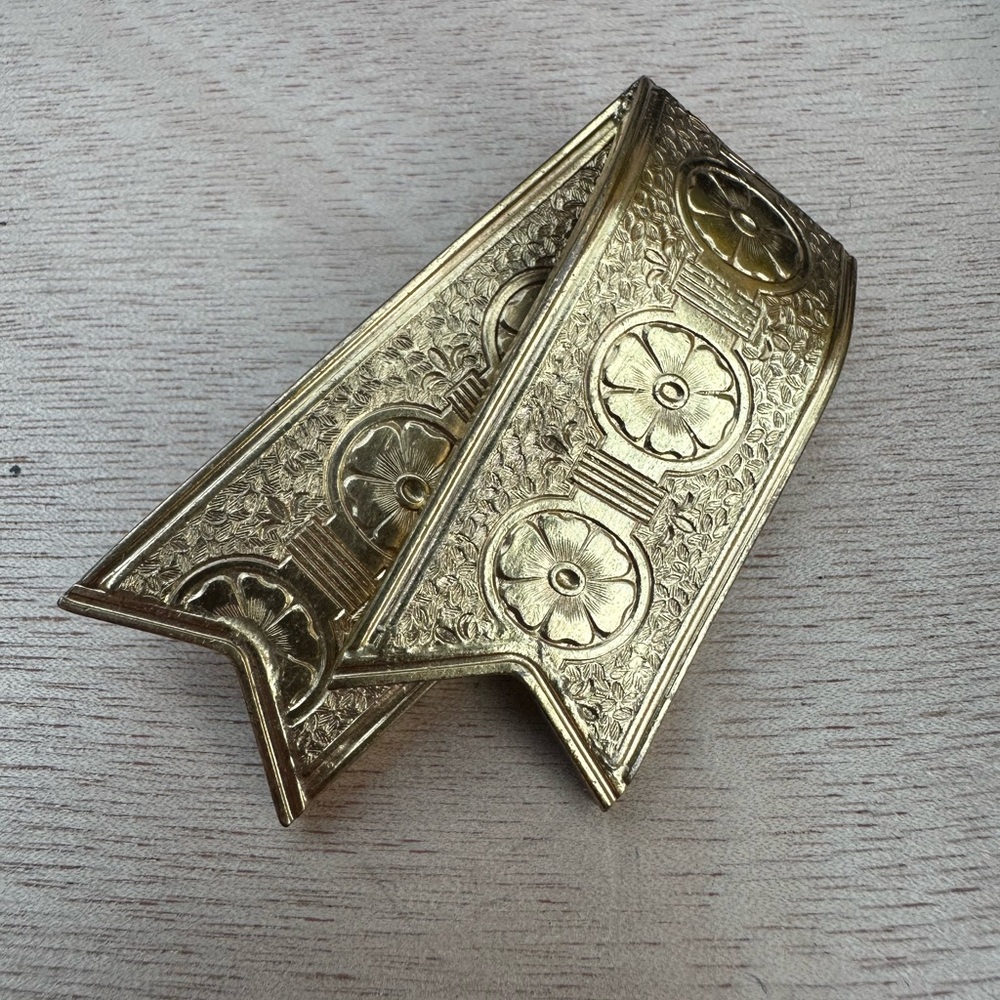 Classy Vintage Gold Filled Floral Brooch